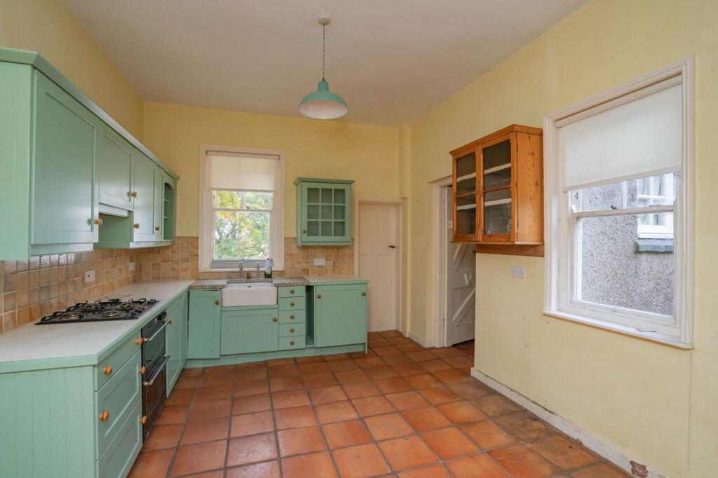 House in Malvern Hills, West Malvern - More