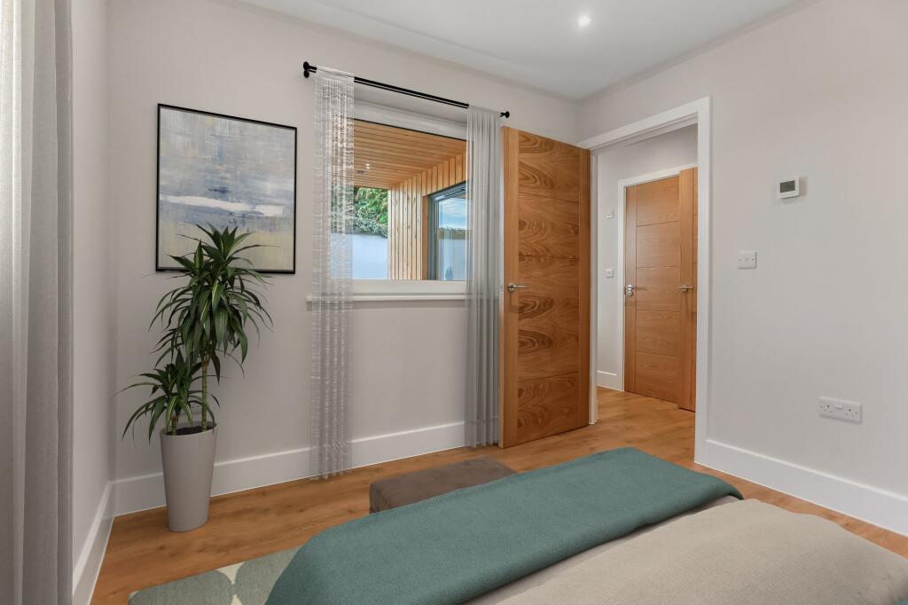 House in Hove, Hangleton - View 6