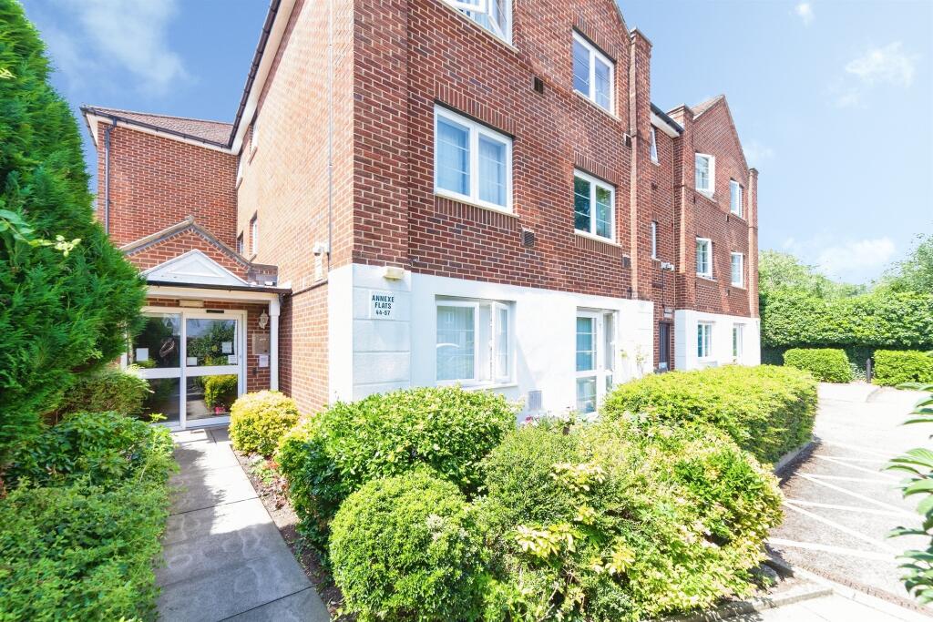 Main image of property: Station Road, LETCHWORTH GARDEN CITY
