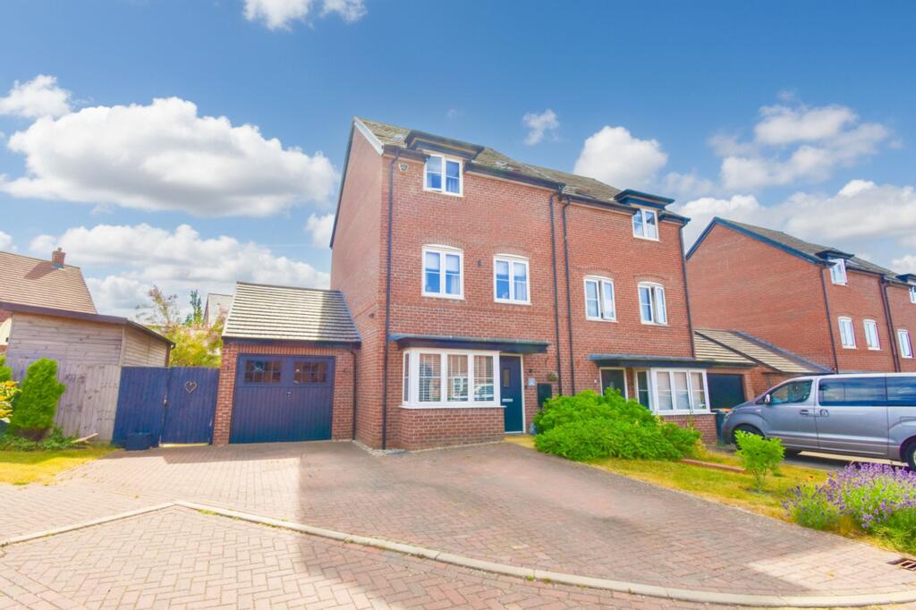 4-bed semi-detached on Watercress Rise, Biddenham, MK40, £415,000