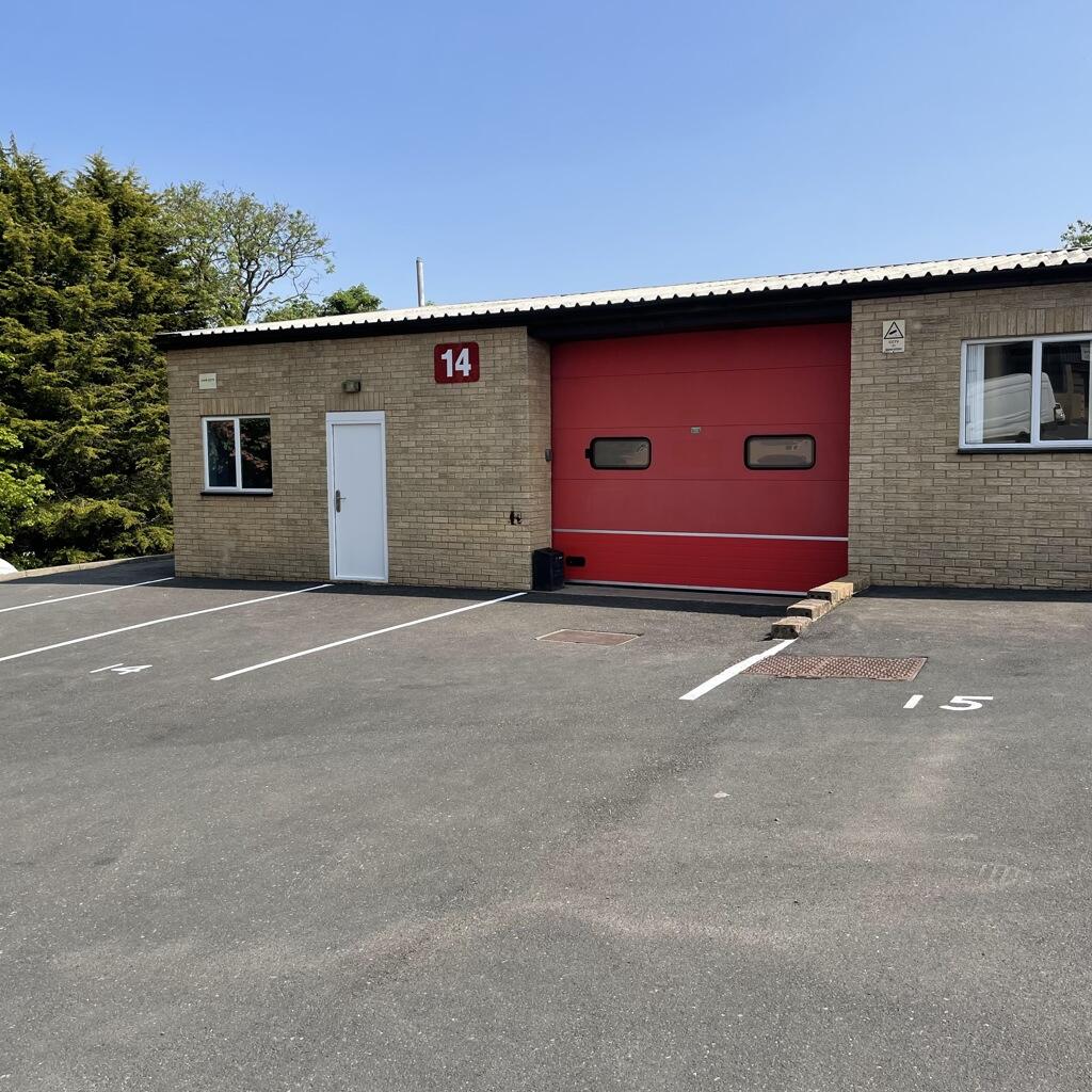 Main image of property: Unit 14 Worcester Road Trading Park , Chipping Norton, Oxfordshire