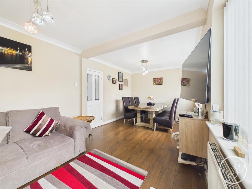 House in Leeds - View 4