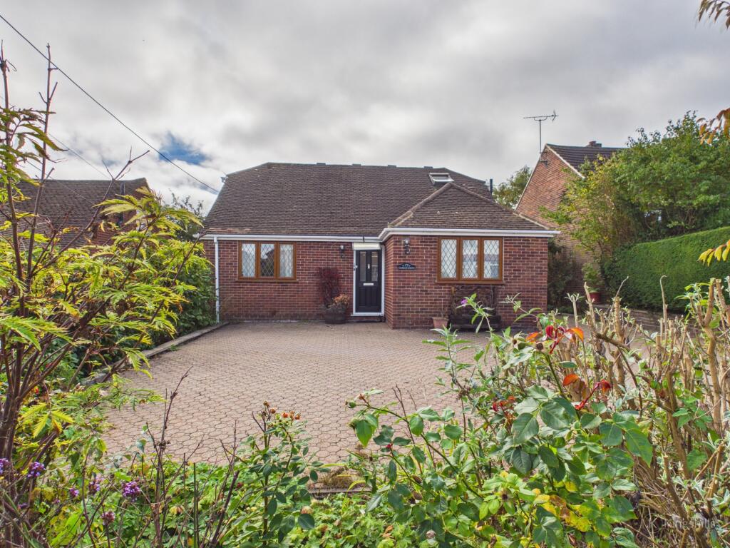 House in Hughenden Valley, Hughenden - View 2