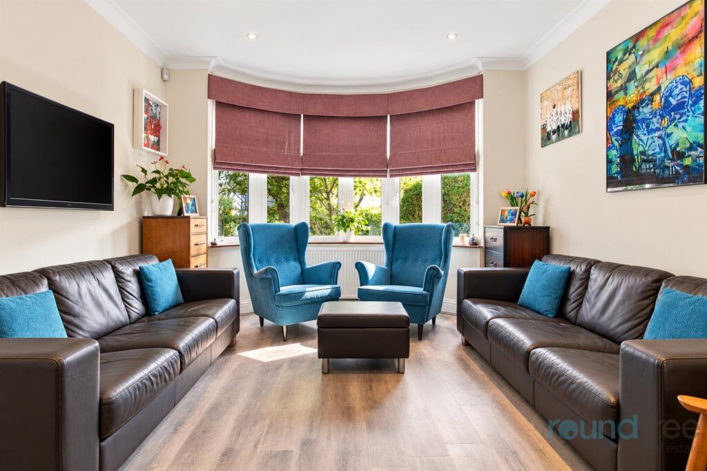 House in London - More
