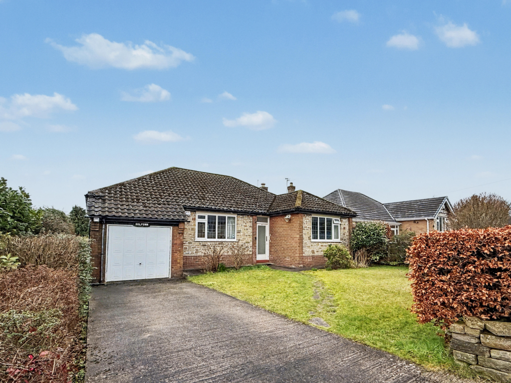 Main image of property: The Ridgeway, Disley