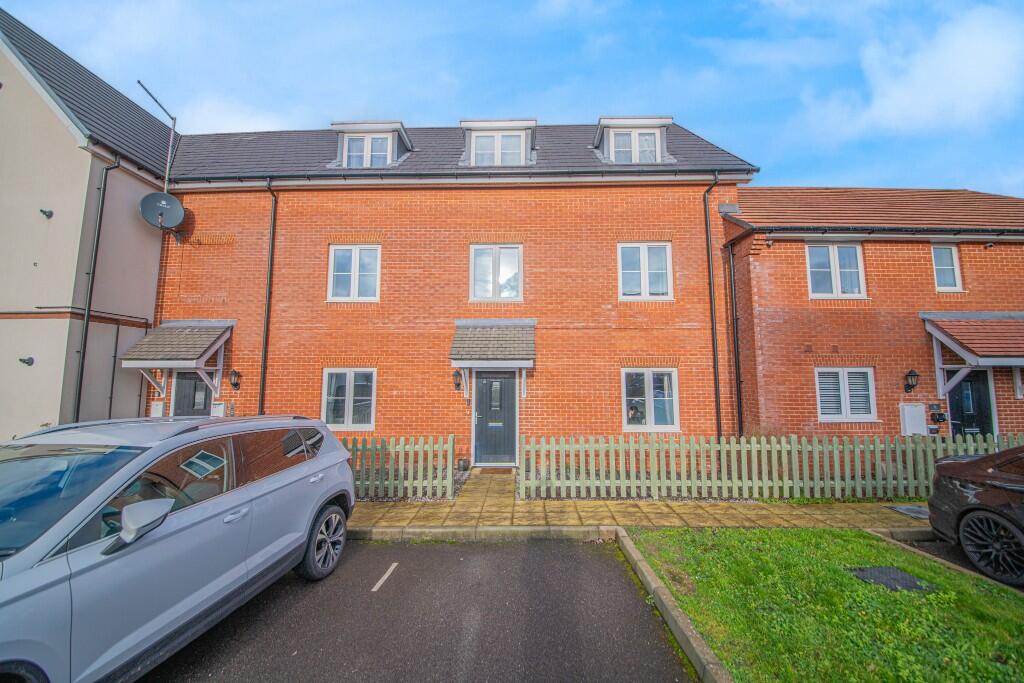 Main image of property: Chiltern Crescent, Fair Oak, Eastleigh, SO50