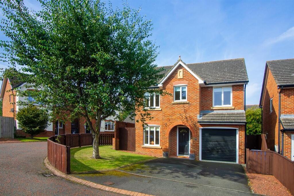 4-bed detached on Croome Gardens, Pegswood, Morpeth, NE61, £305,000
