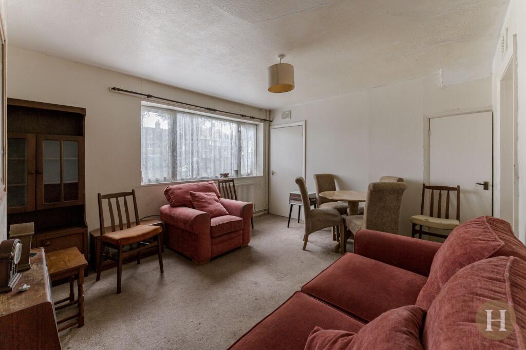 House in Birmingham, West Midlands - View 3
