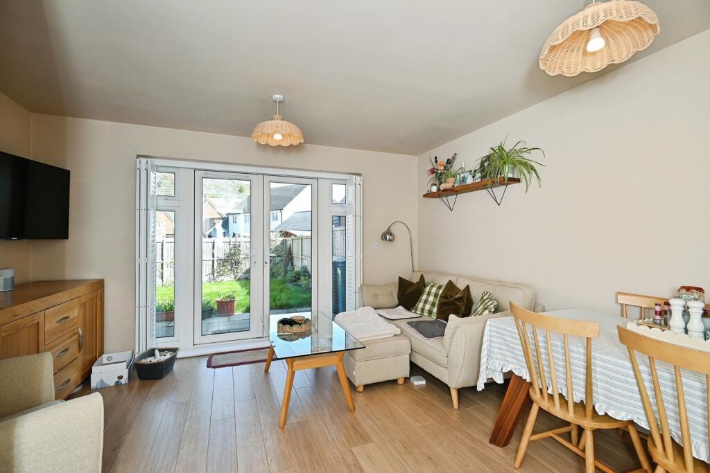 Corliss Vale, Wouldham, Rochester, Kent, ME1 - View 3