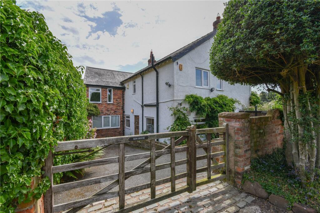 House in Burton, Ellesmere Port - More