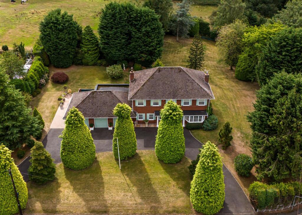Main image of property: Windsor House, Off Oxey Road, Tong, Tong Norton, Shifnal, TF11 8PZ