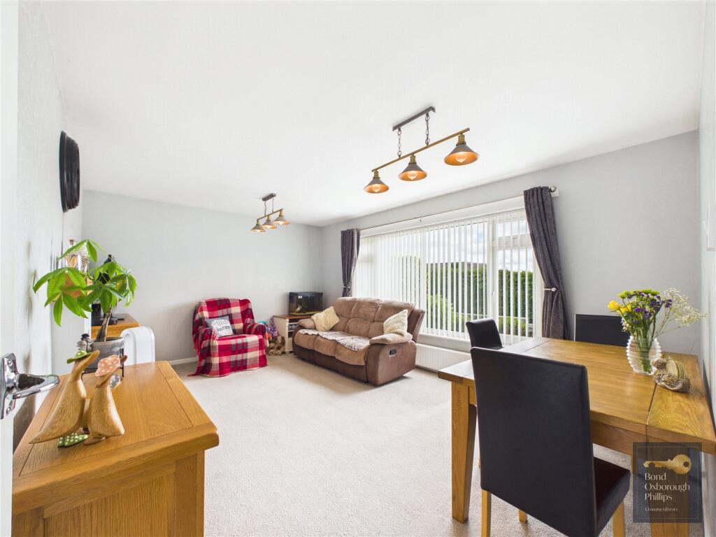 House in Great Torrington - View 3