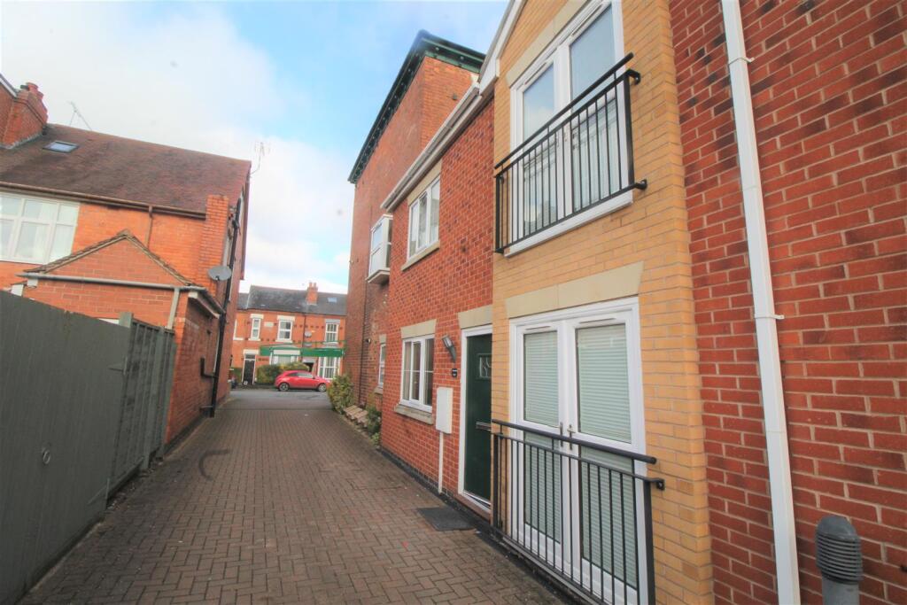 Main image of property: Clarendon Mews, Earlsdon, Coventry, CV5 6FA