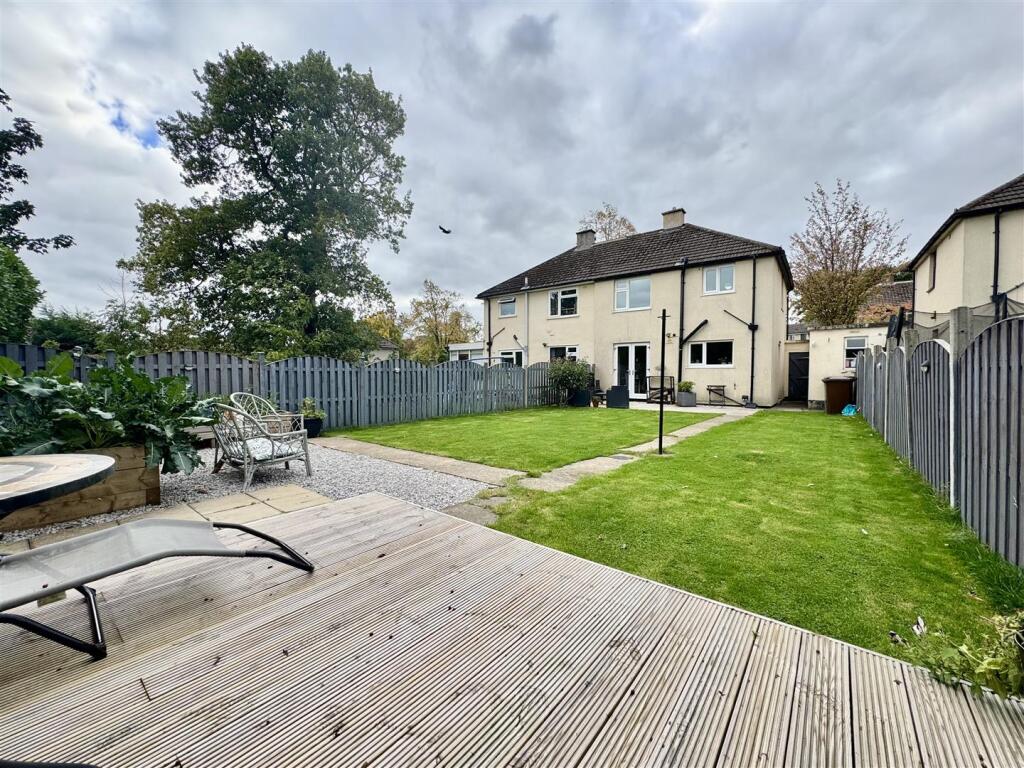 Main image of property: Daw Royds, Almondbury, Huddersfield, HD5 8ST