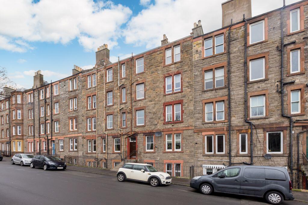 Main image of property: BF2 10A Kings Road, Portobello, EH15 1EA
