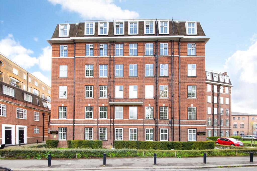 Main image of property: Heathfield Terrace, Chiswick