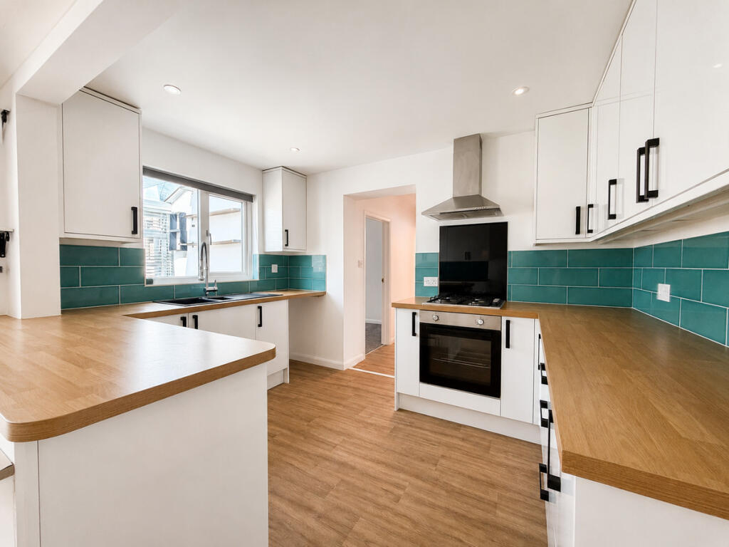 House in Shanklin, Upper Hyde, Luccombe - View 4