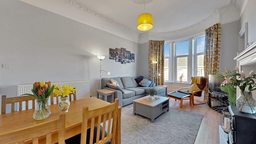 Apartment in Glasgow, Queen's Cross, North Woodside - View 2