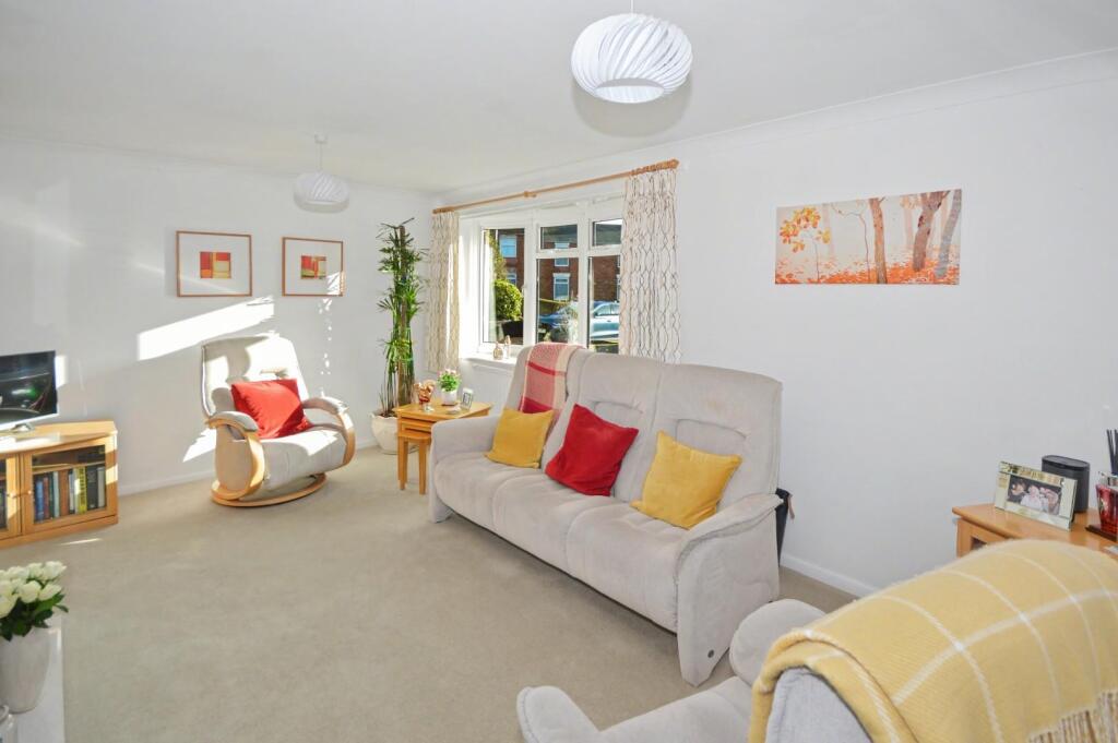 Park Street, Earls Barton, Northampton - View 3