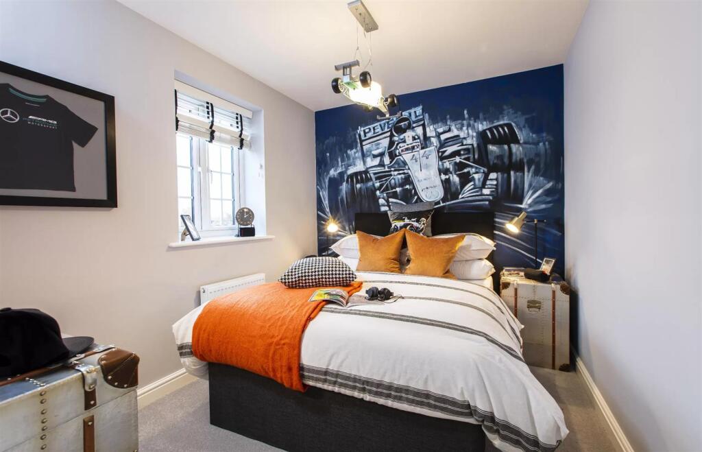 House in Nottingham, Stapleford - More