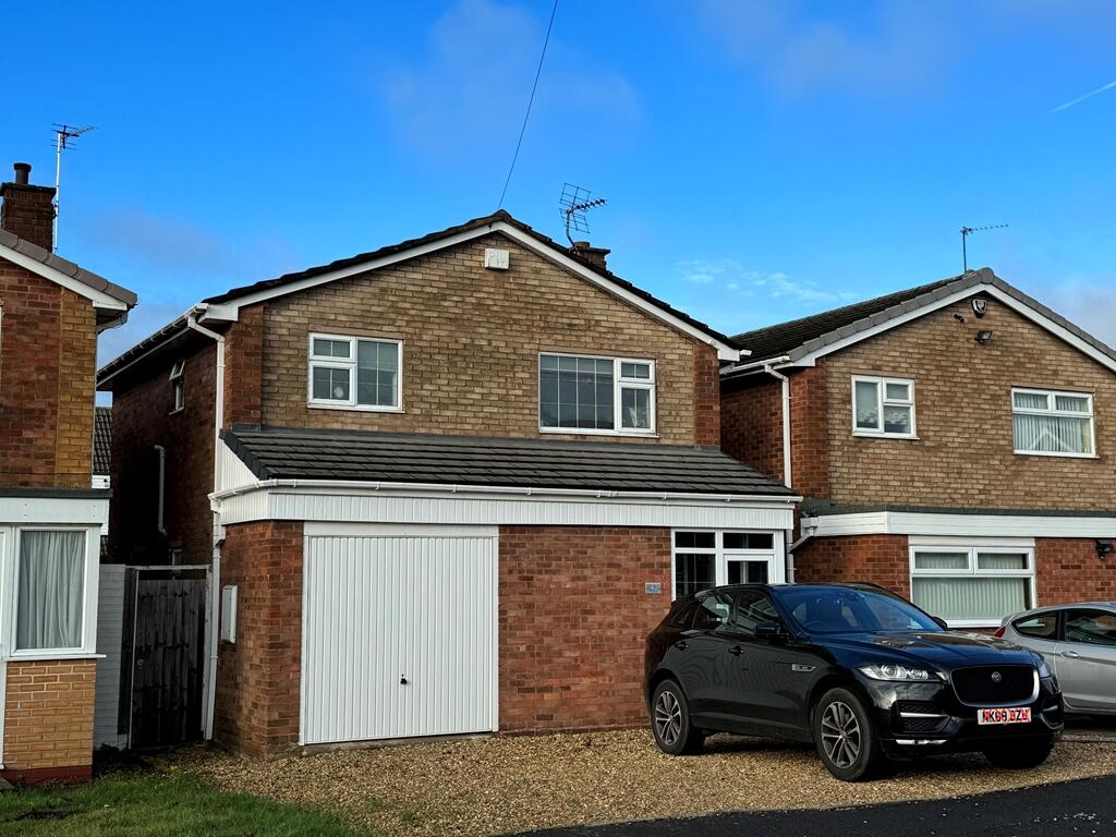 Main image of property: 3 BEDROOM DETACHED HOUSE WITH A GARAGE AND GARDEN