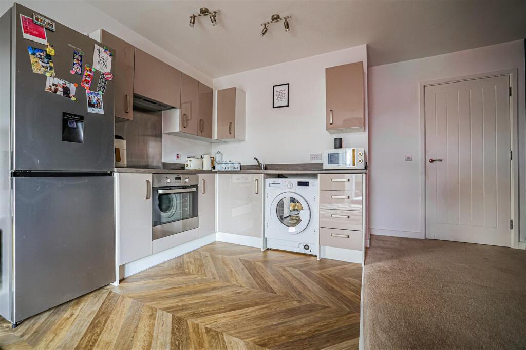 Frogmore Road, Hemel Hempstead, HP3 - View 4