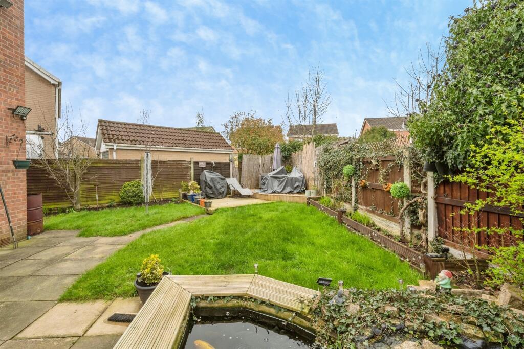 House in Doncaster, South Yorkshire - View 4