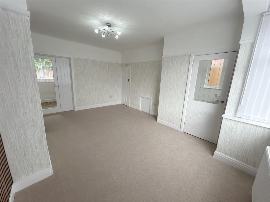 House in Knowsley, Liverpool City Region - View 2