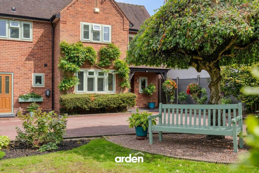 House in Redditch, Worcestershire - More