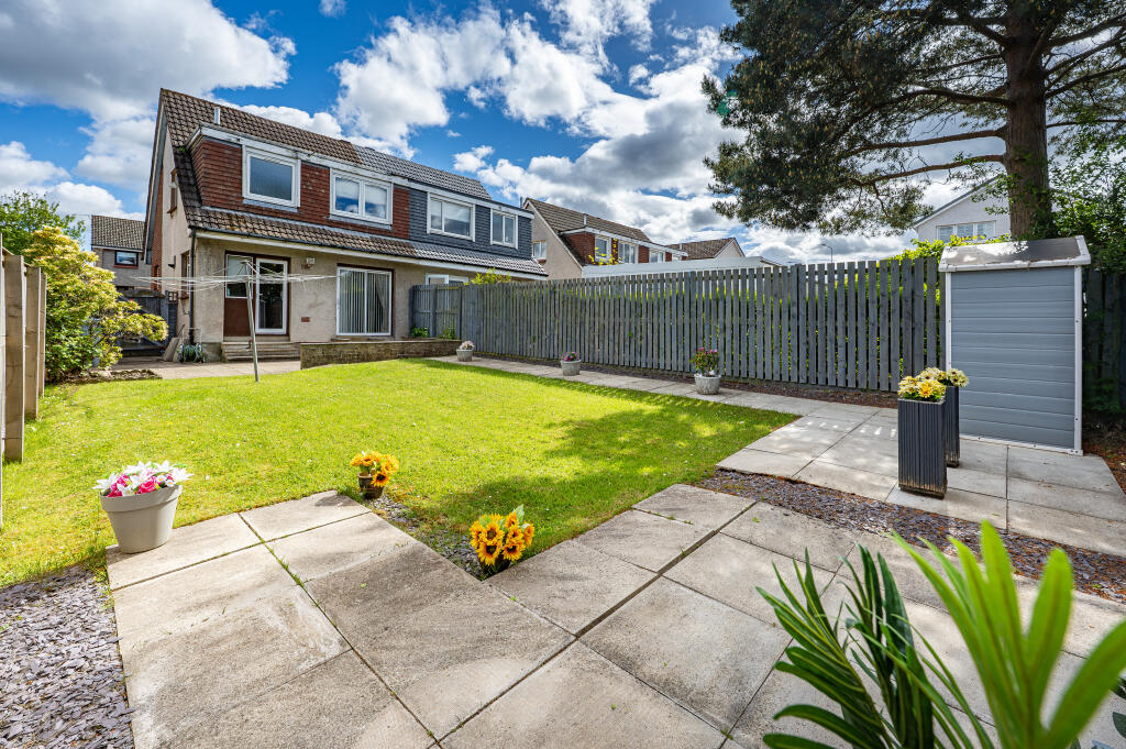 32 Tanzieknowe Road, Cambuslang, Glasgow, G72 photo 2