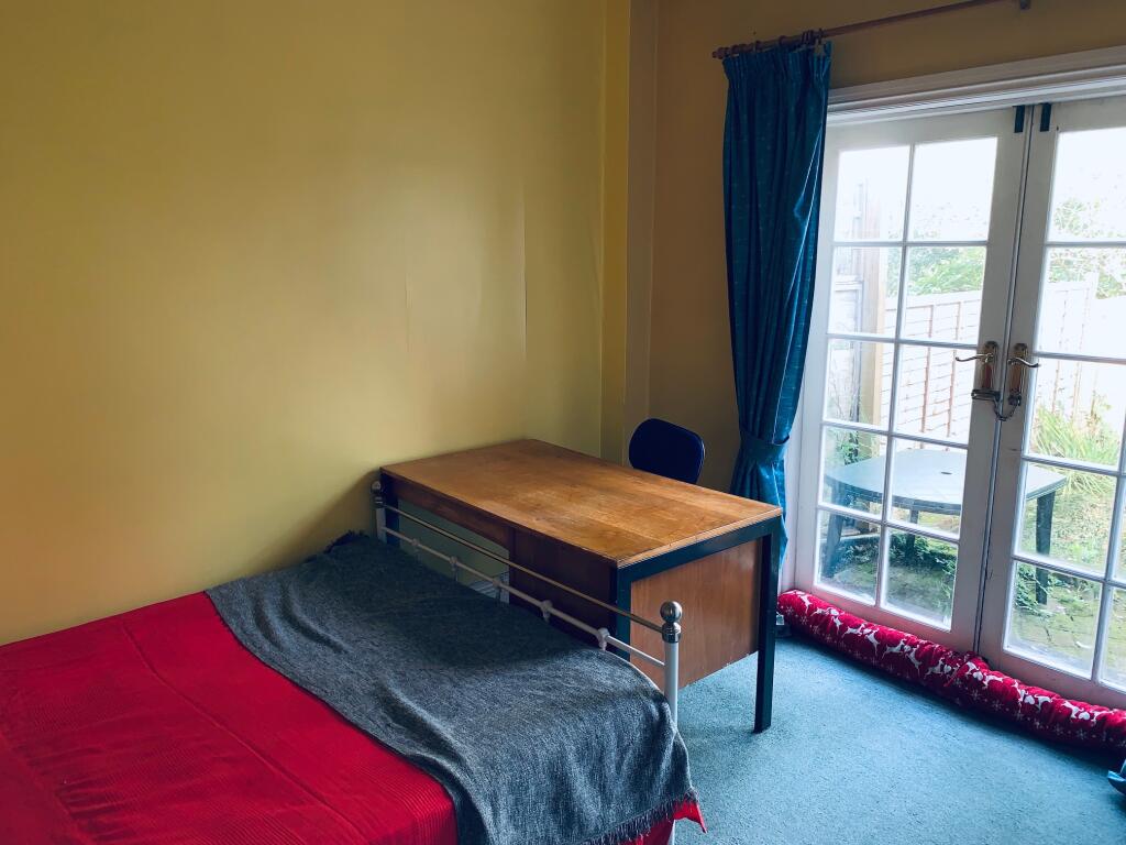 Property photo 8