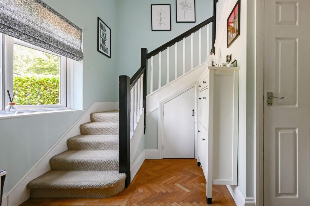 House in Tonbridge - View 2