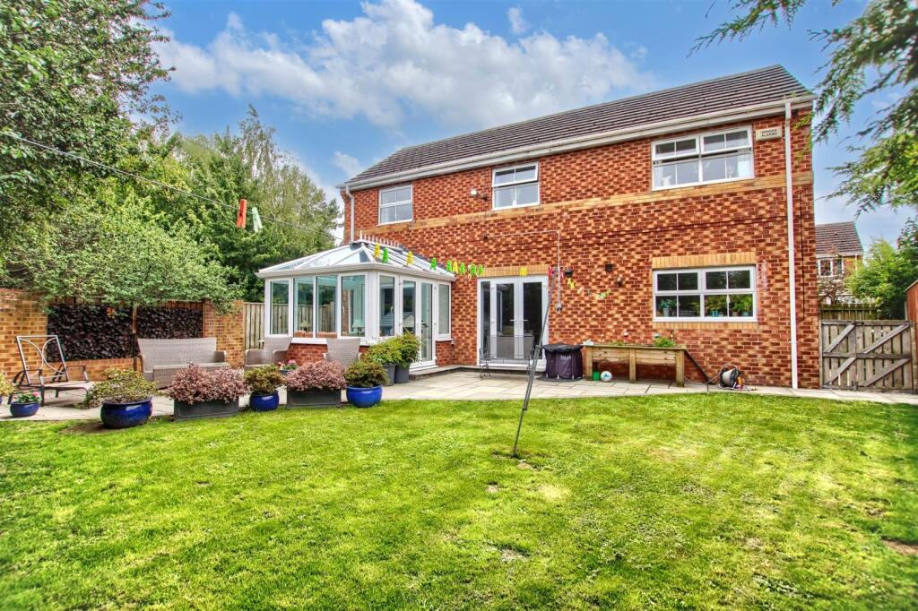 House in Stockton-on-Tees - View 2