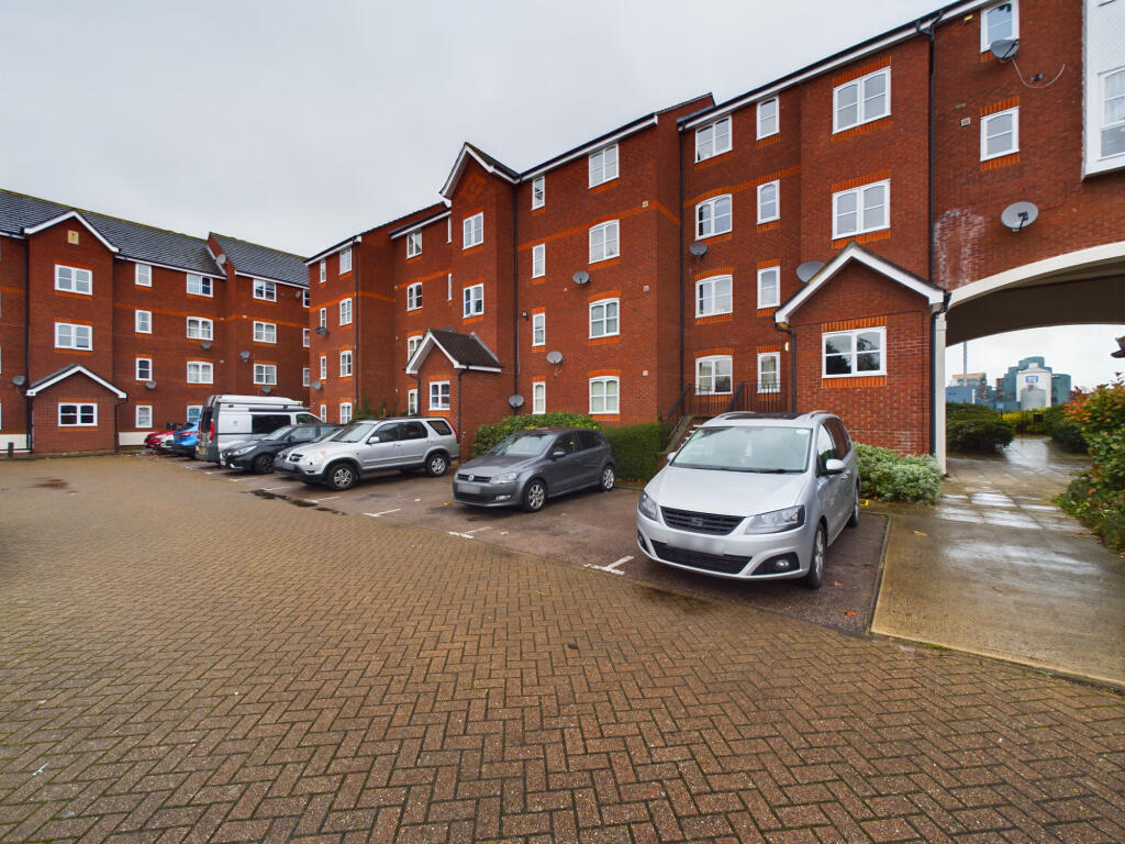 Main image of property: Riverhope Mansions, SE18