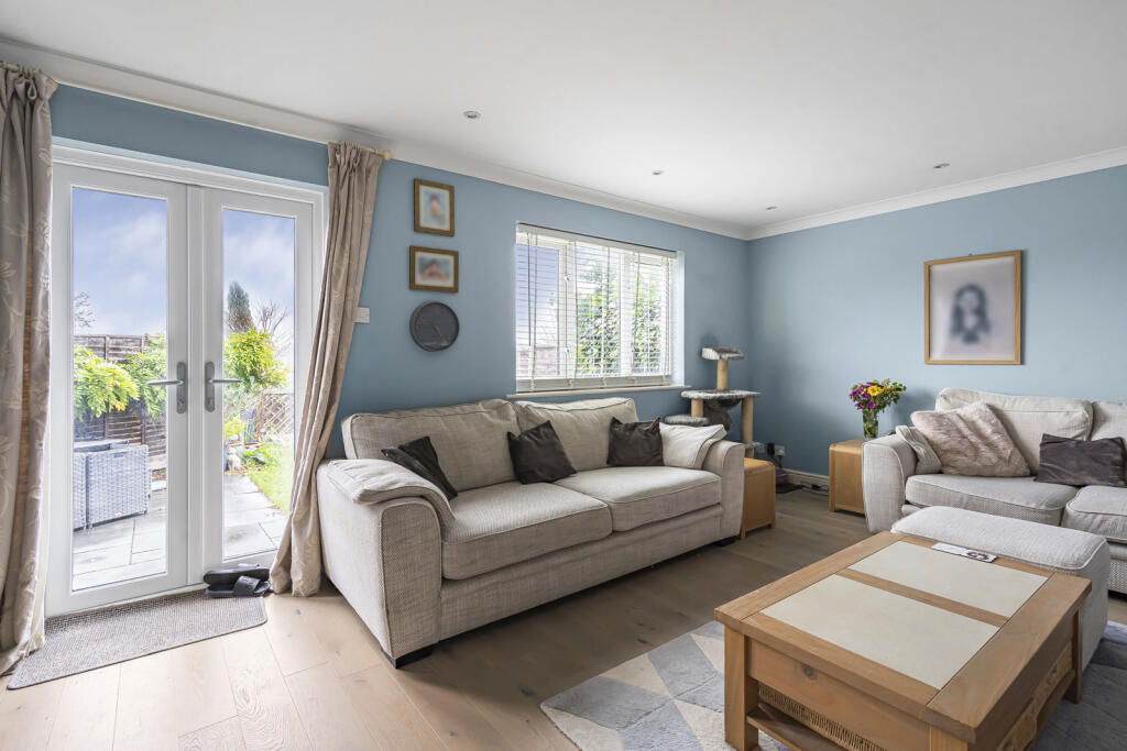 House in Guildford, Ash - View 4