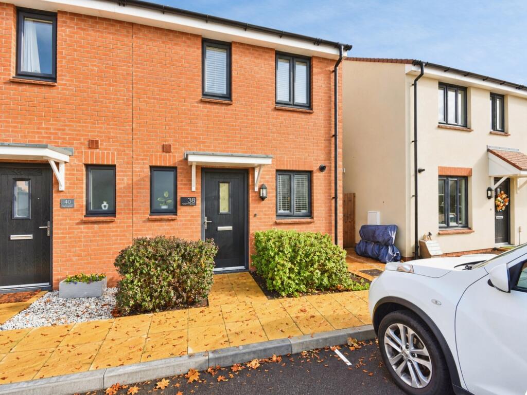 2 Bedroom Semi-Detached in EX14 1EP
