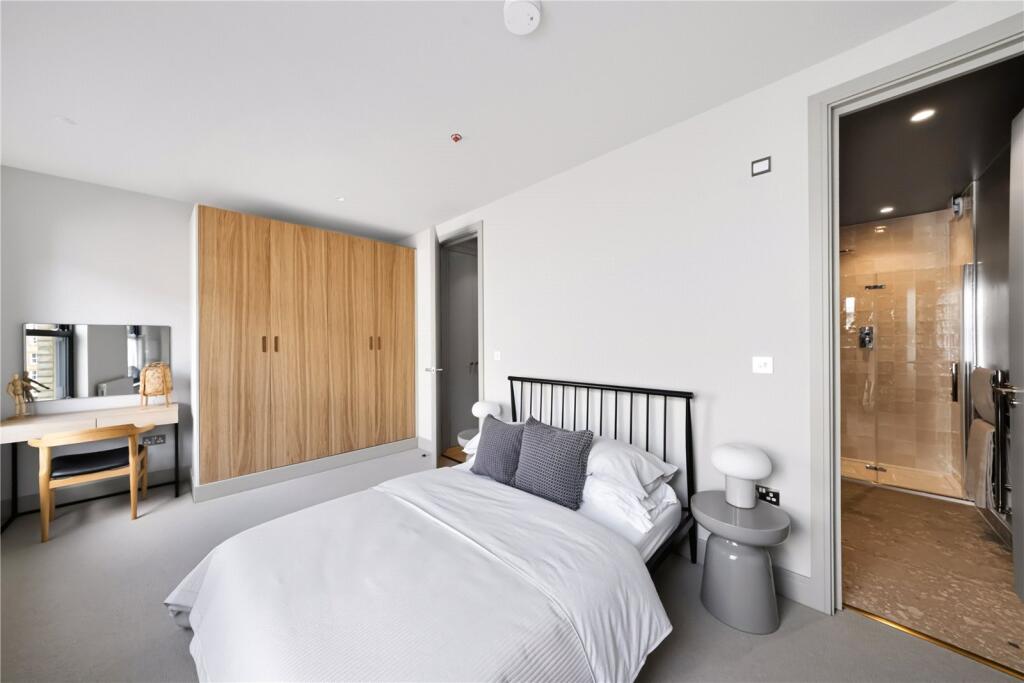 Apartment in London - View 3