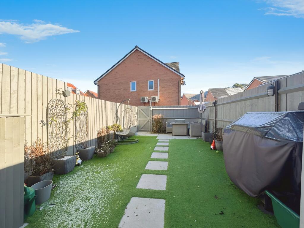 Property photo 11