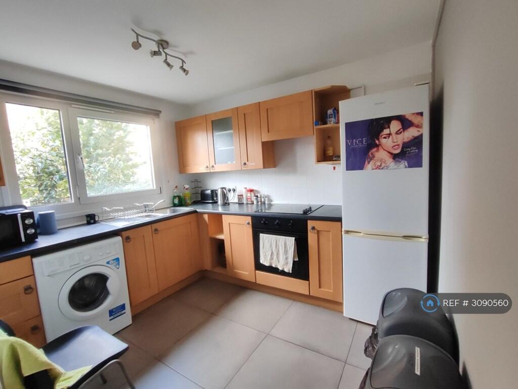 Harefield Road, Northampton, NN3