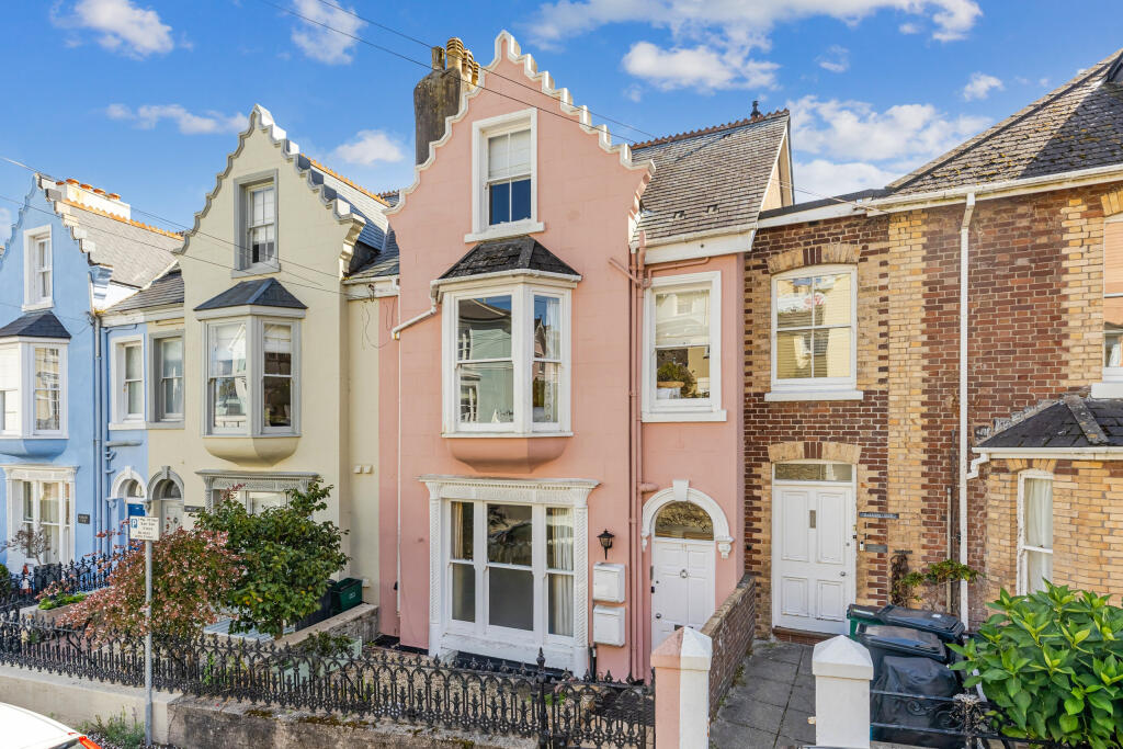 Egremont Terrace, Devon Road photo 4