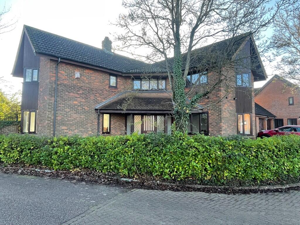 Main image of property: Goodman Gardens, Milton Keynes, Buckinghamshire, MK6