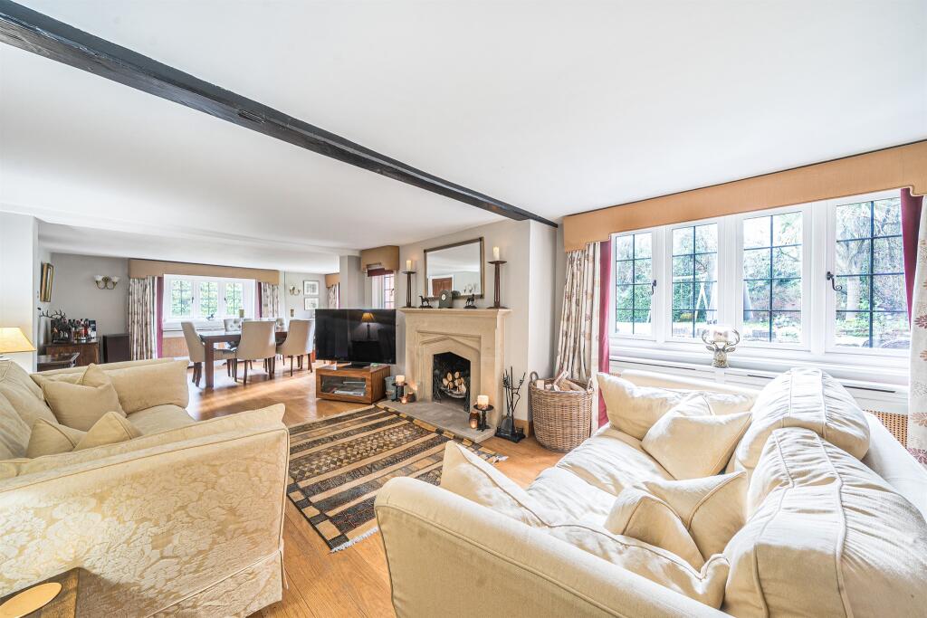 Terrace Road North, Binfield photo 5