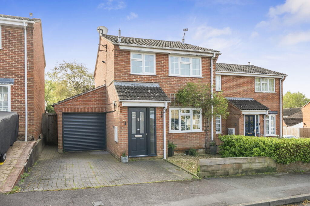 Main image of property: Olympic Way, Bishopstoke, Eastleigh, SO50