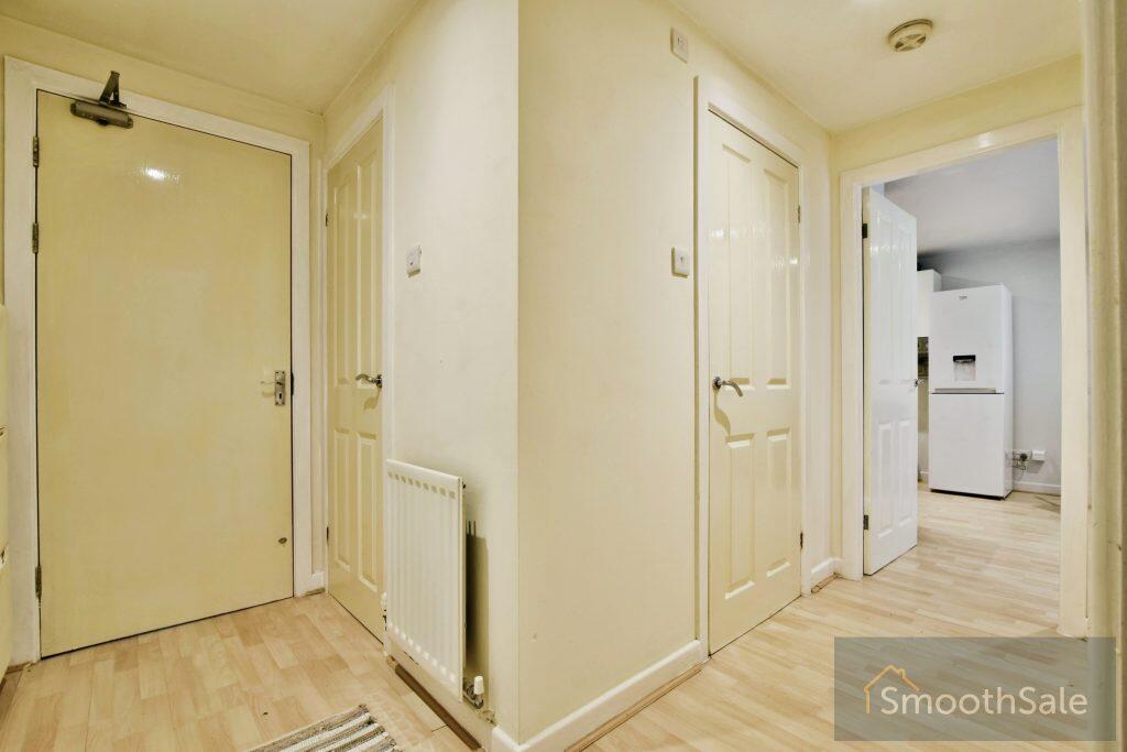Apartment in Warrington - View 2