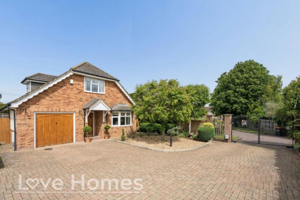 Main image of property: Hexton Road, Barton-Le-Clay, MK45 4JY