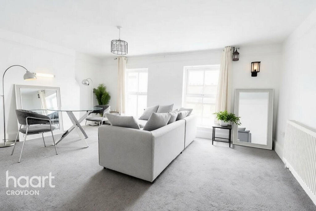 Apartment in Croydon - View 2