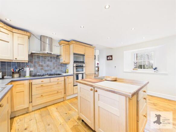 Main house  open plan kitchen/diner/lounge