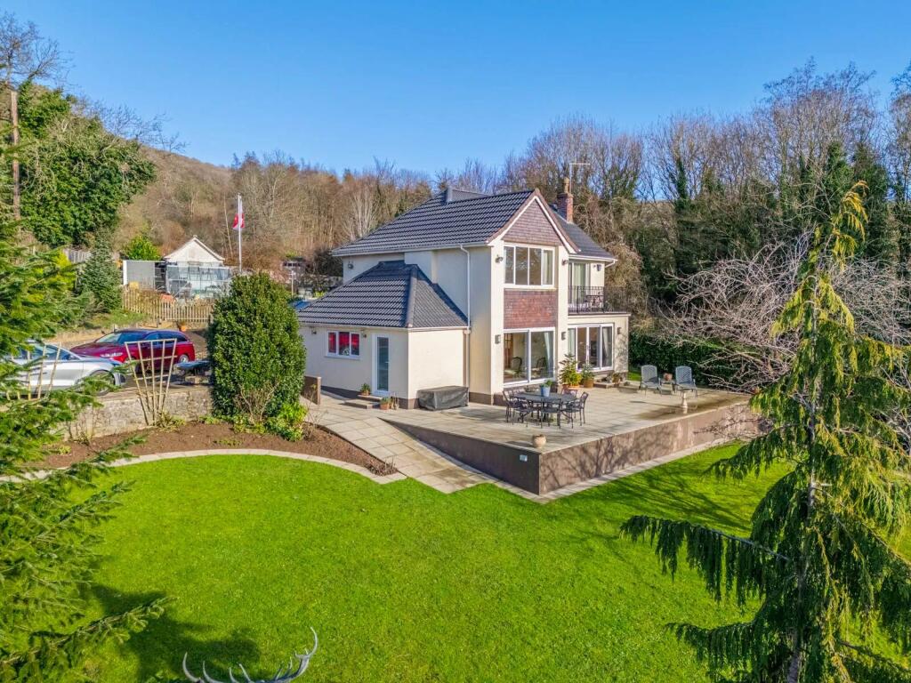 Main image of property: Cheddar Road, Axbridge
