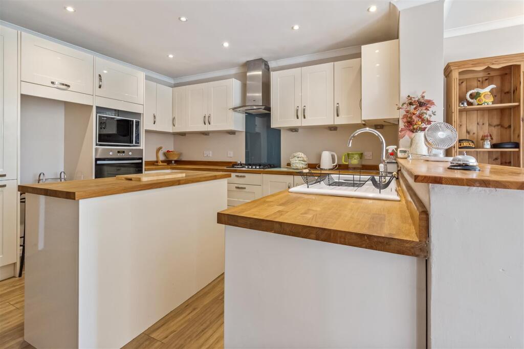 House in Worthing, Ferring - View 4