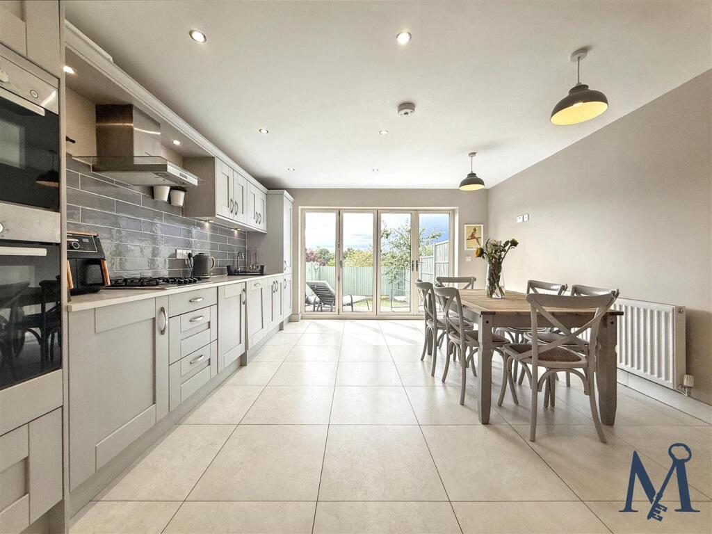 House in North West Leicestershire, Whitwick - More